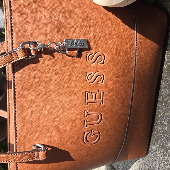 GUESS "RODNEY" Carmel Crosshatch Structured vinyl Tote NWOT - Picture 4 of 16